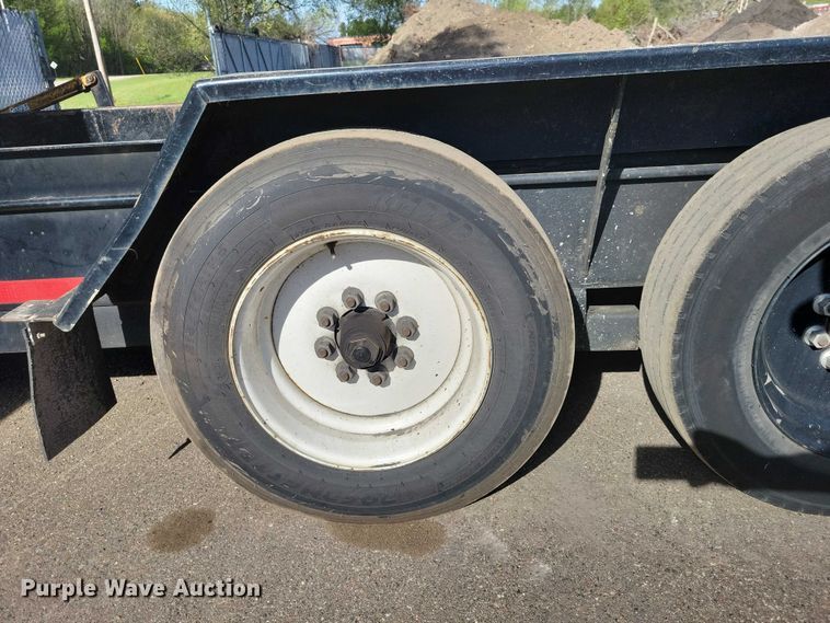 image for item DZ7135 2000 Felling Trailers equipment trailer