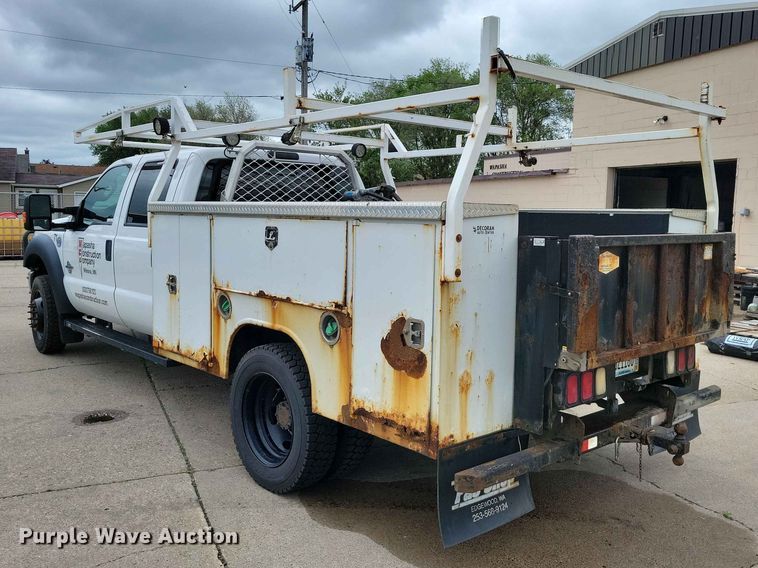 image for item DZ7148 2015 Ford F450 Super Duty Crew Cab utility / service truck