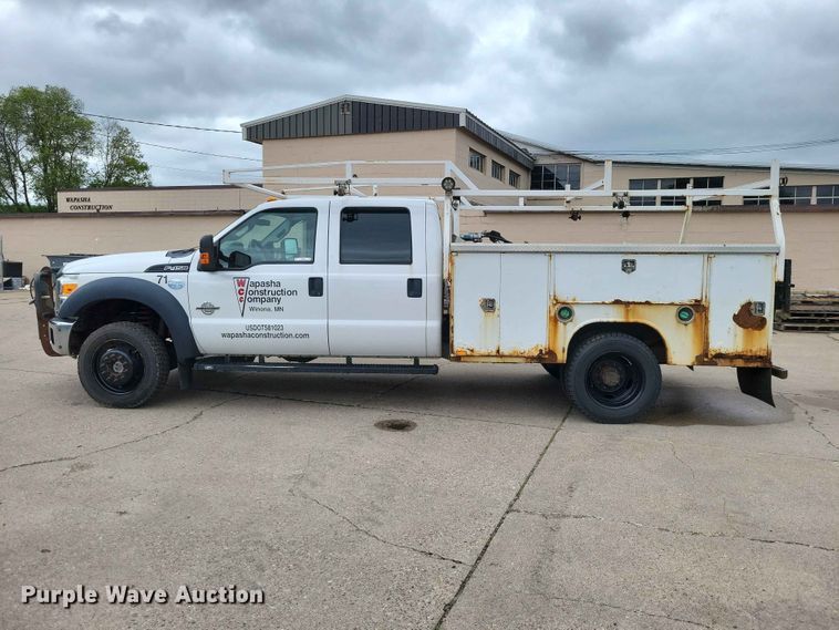 image for item DZ7148 2015 Ford F450 Super Duty Crew Cab utility / service truck