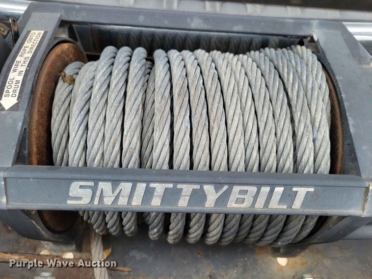 image for item DZ7148 2015 Ford F450 Super Duty Crew Cab utility / service truck