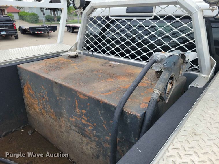 image for item DZ7148 2015 Ford F450 Super Duty Crew Cab utility / service truck