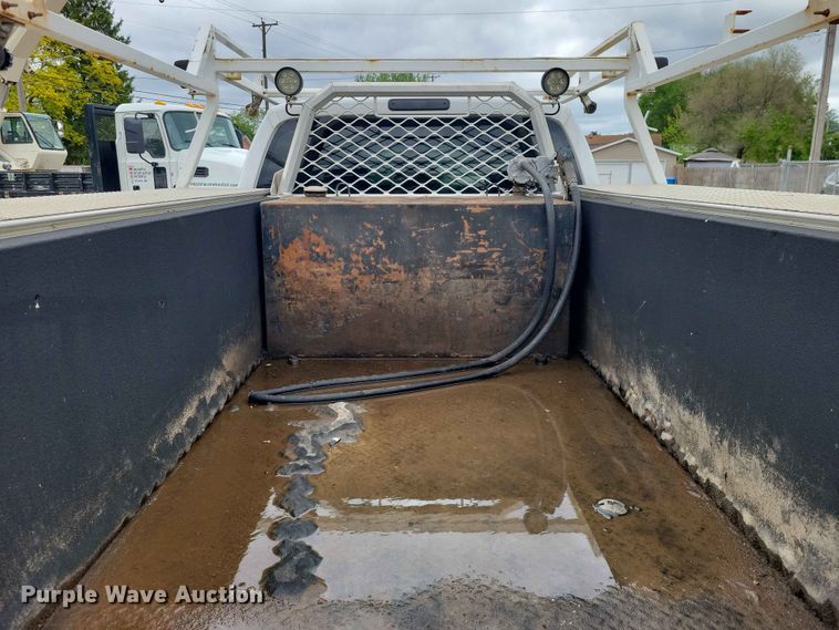 image for item DZ7148 2015 Ford F450 Super Duty Crew Cab utility / service truck