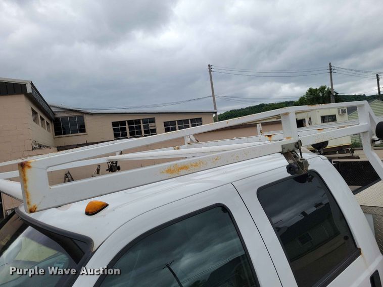 image for item DZ7148 2015 Ford F450 Super Duty Crew Cab utility / service truck