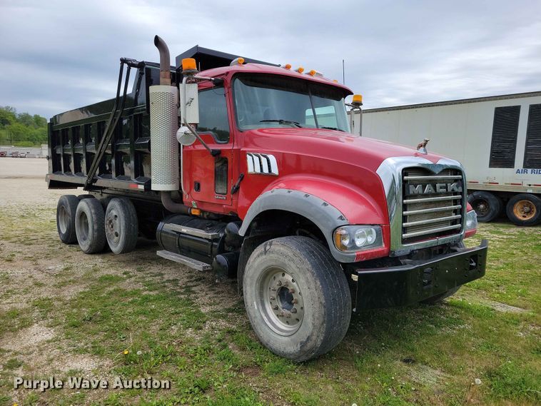 image for item DZ7177 2009 Mack GU713 dump truck