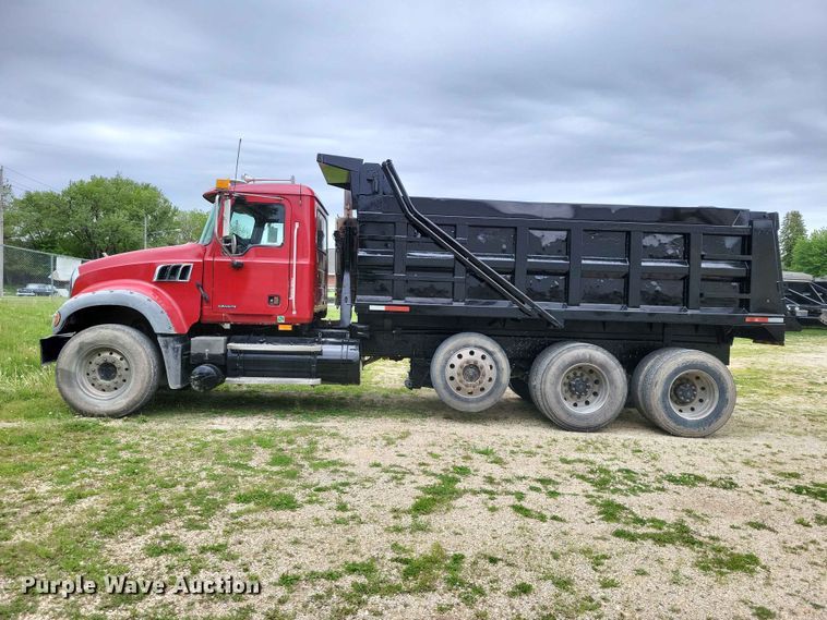 image for item DZ7177 2009 Mack GU713 dump truck