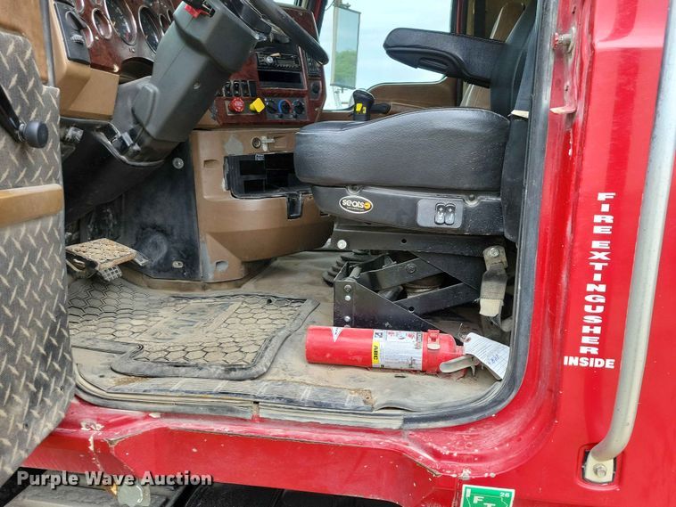 image for item DZ7177 2009 Mack GU713 dump truck