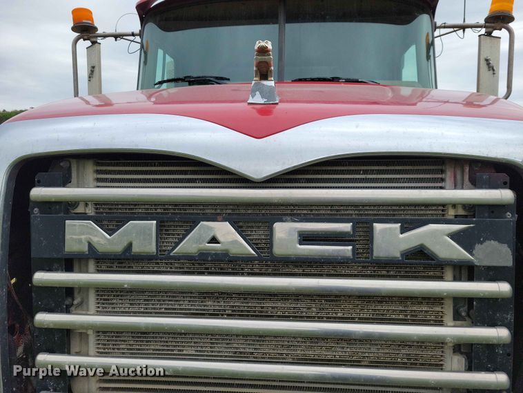 image for item DZ7177 2009 Mack GU713 dump truck