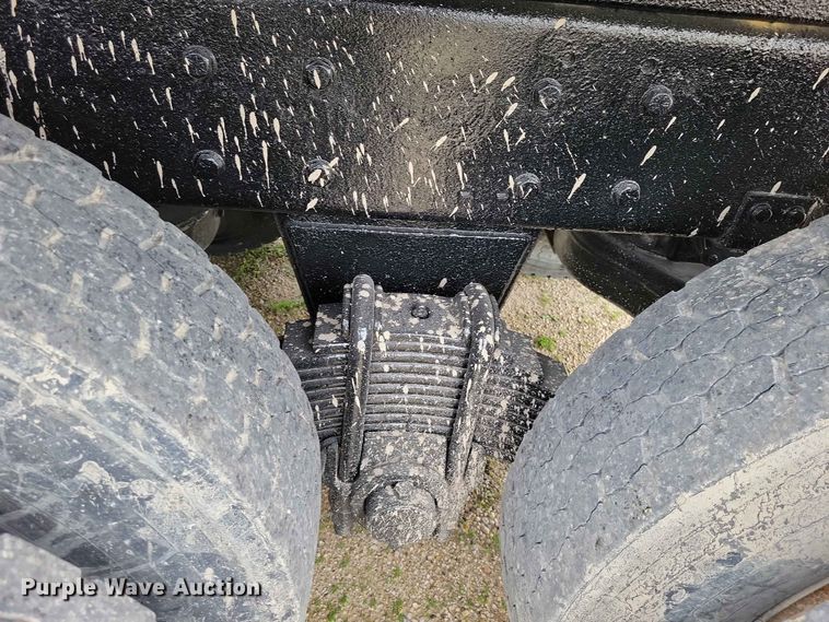image for item DZ7177 2009 Mack GU713 dump truck