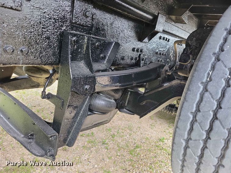 image for item DZ7177 2009 Mack GU713 dump truck