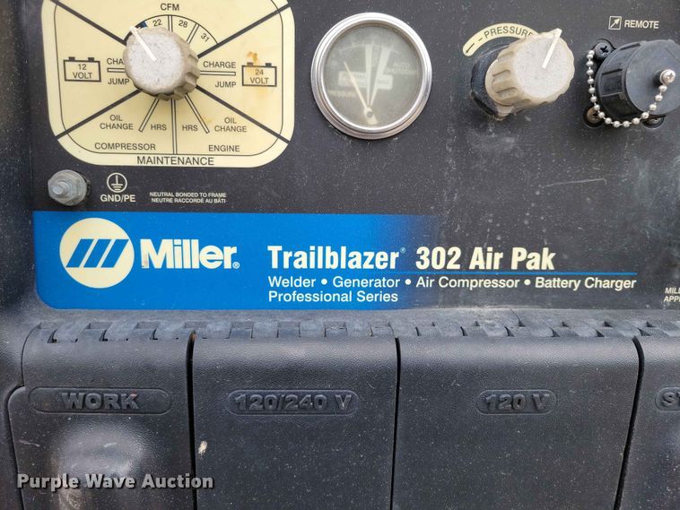 image for item DZ7183 Miller Trailblazer 302 welder/generator
