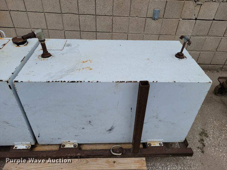 image for item DZ7186 Oil tank