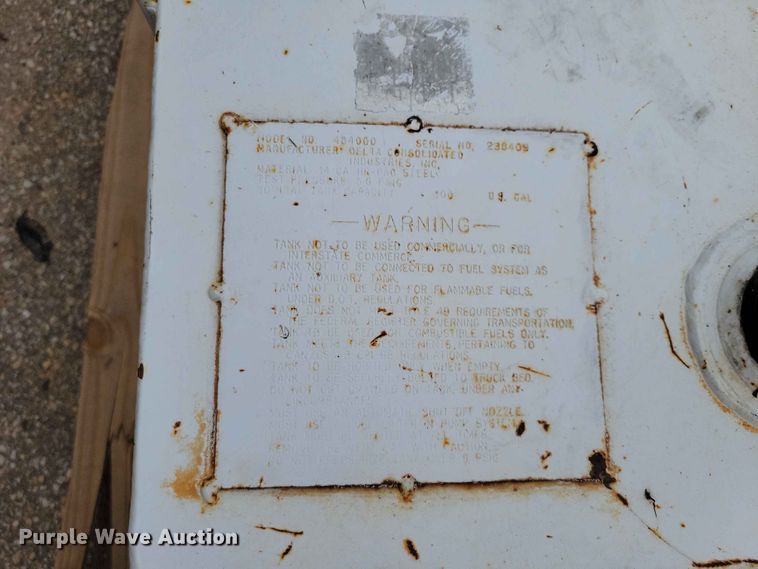 image for item DZ7186 Oil tank