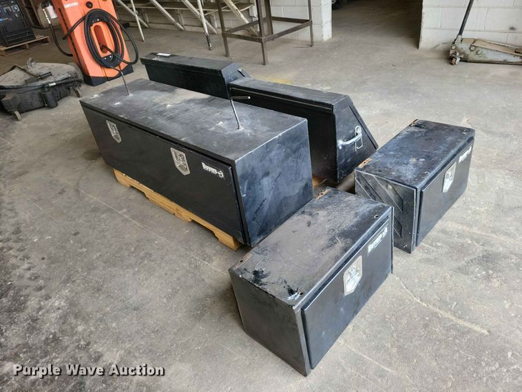 image for item DZ7188 (5) toolboxes