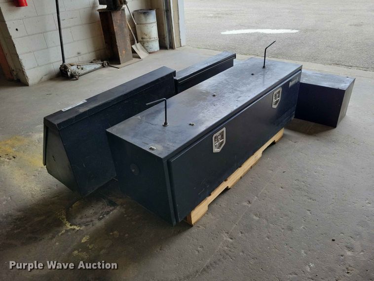 image for item DZ7188 (5) toolboxes