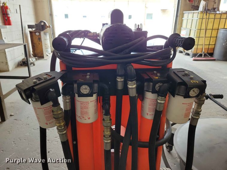 image for item DZ7189 Oil filtration cleaning station