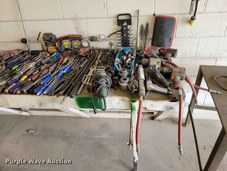 image for item DZ7190 Tools