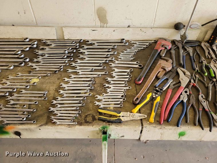 image for item DZ7190 Tools
