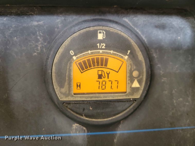 image for item DZ7191 Miller Bobcat 250 welder/generator