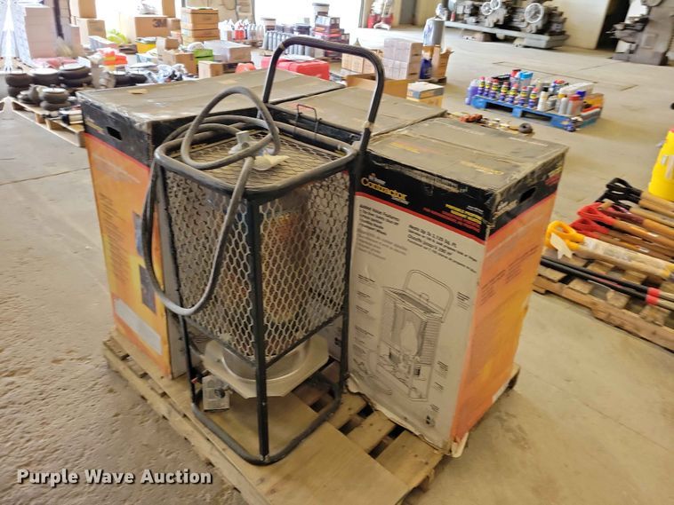 image for item DZ7193 (5) Mr. Heater portable heaters