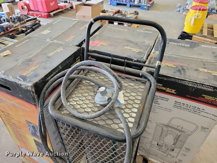 image for item DZ7193 (5) Mr. Heater portable heaters