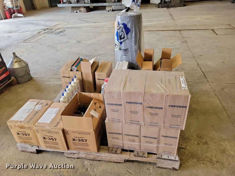 image for item DZ7195 Fuel and lube