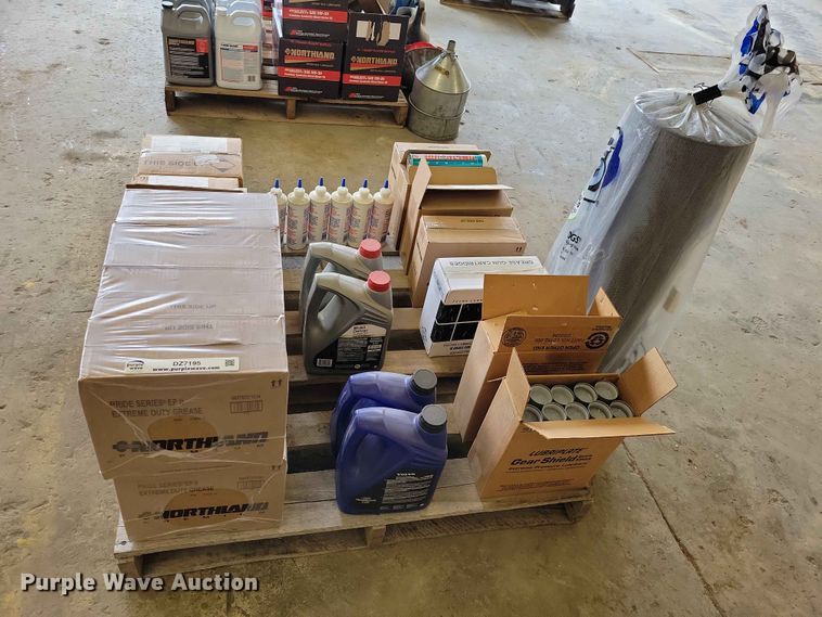 image for item DZ7195 Fuel and lube