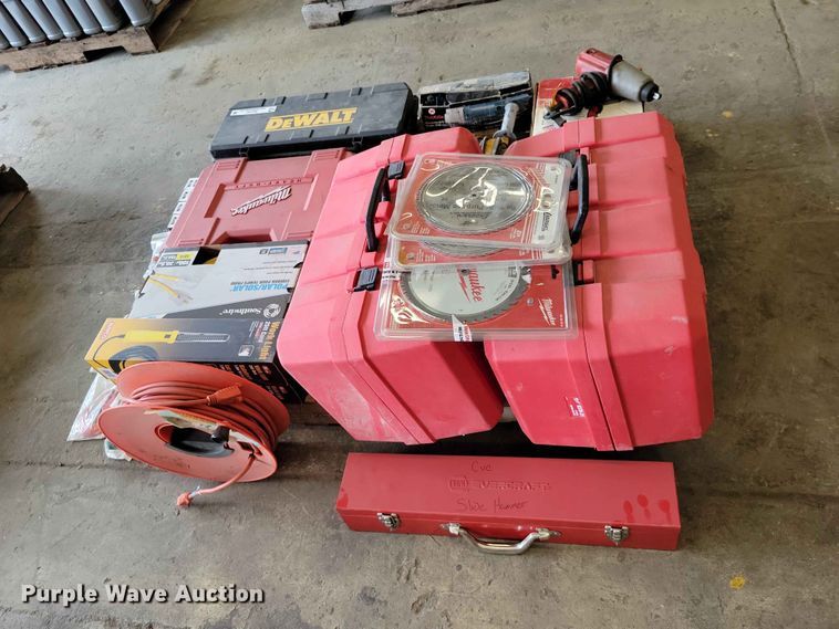 image for item DZ7197 Tools and parts