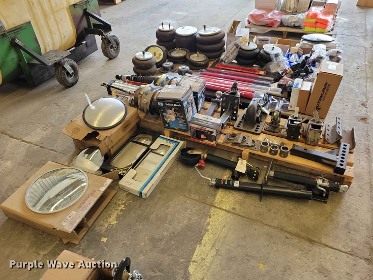 image for item DZ7197 Tools and parts