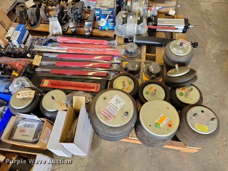 image for item DZ7197 Tools and parts