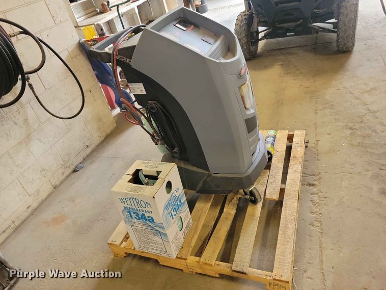 image for item DZ7200 RobinAir 34788NI AC recovery machine