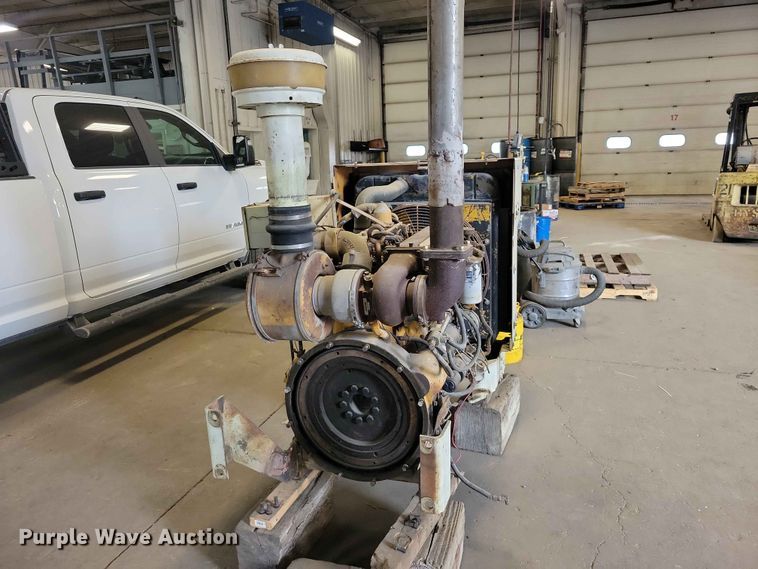 image for item DZ7201 Caterpillar 3304 engine