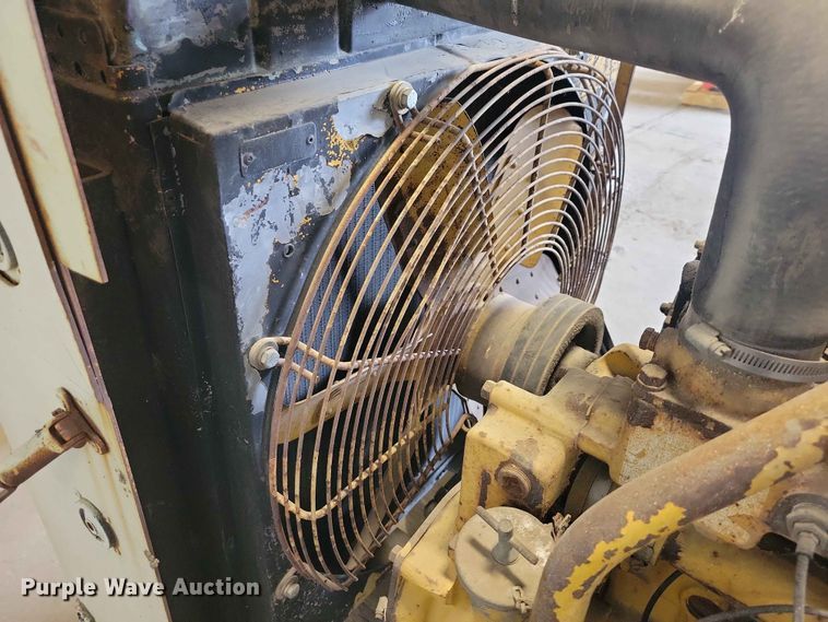 image for item DZ7201 Caterpillar 3304 engine