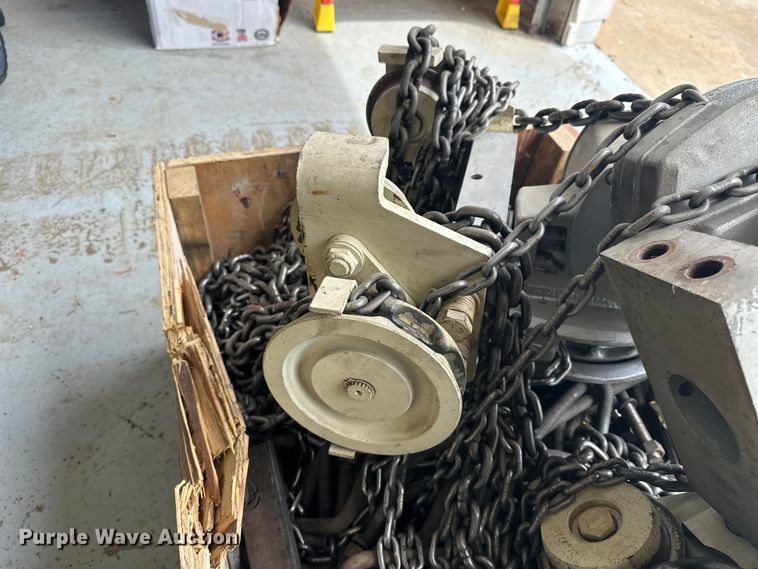 image for item EA4887 Omni overhead crane