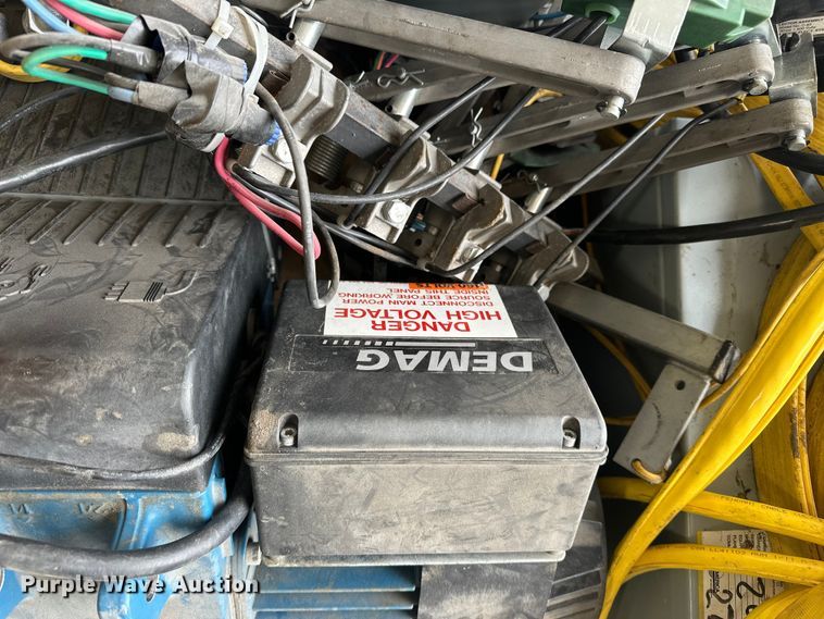 image for item EA4887 Omni overhead crane