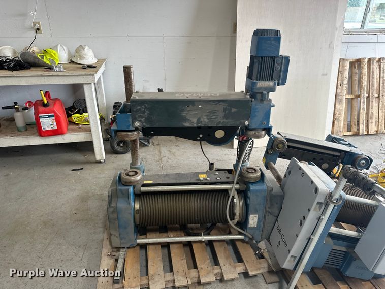 image for item EA4887 Omni overhead crane