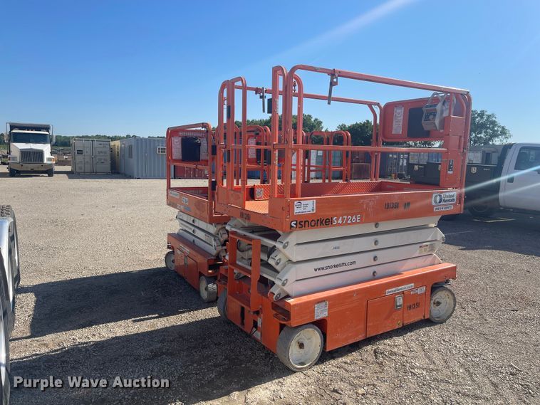 image for item EA4909 (3) Snorkel forklifts