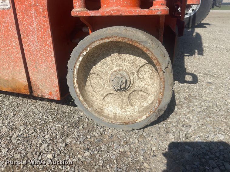 image for item EA4909 (3) Snorkel forklifts