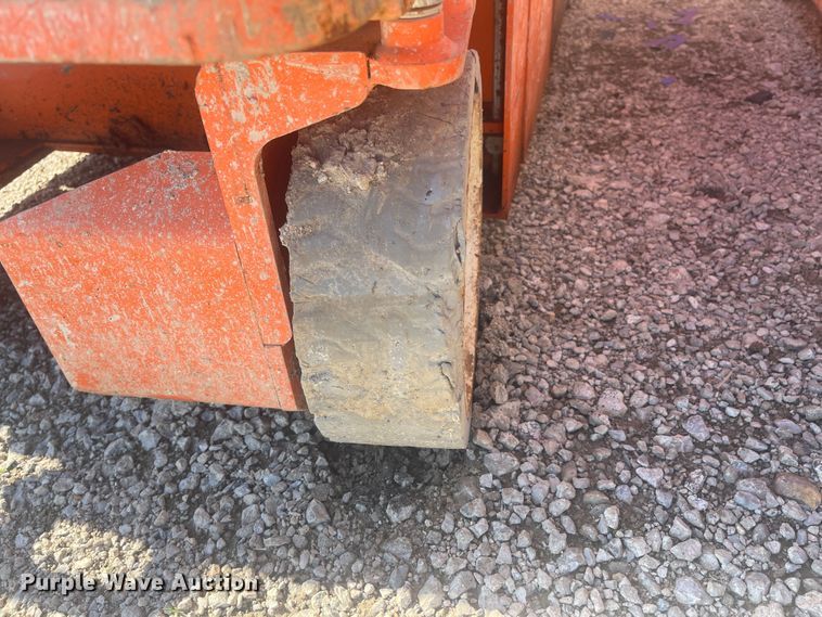 image for item EA4909 (3) Snorkel forklifts