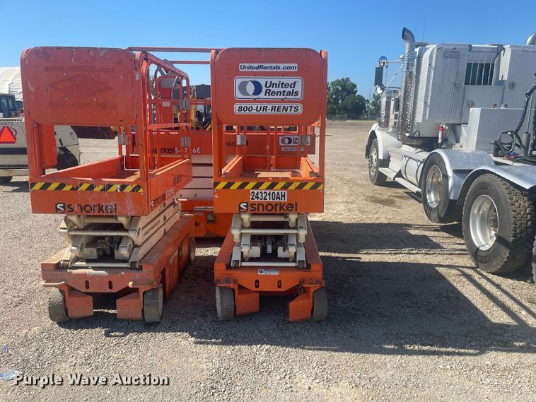 image for item EA4909 (3) Snorkel forklifts