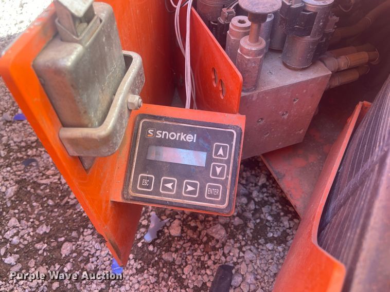 image for item EA4909 (3) Snorkel forklifts