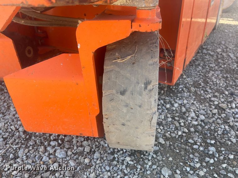 image for item EA4909 (3) Snorkel forklifts