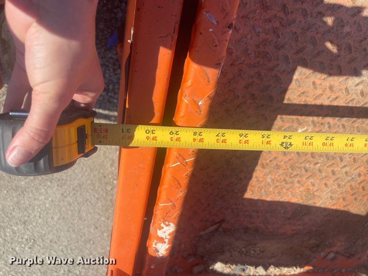 image for item EA4909 (3) Snorkel forklifts