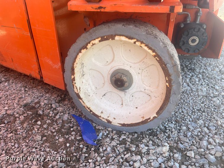image for item EA4909 (3) Snorkel forklifts