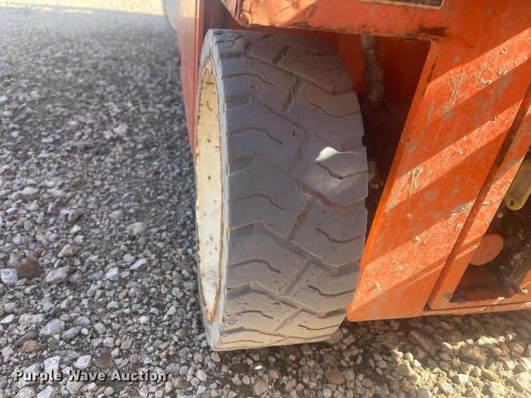 image for item EA4909 (3) Snorkel forklifts