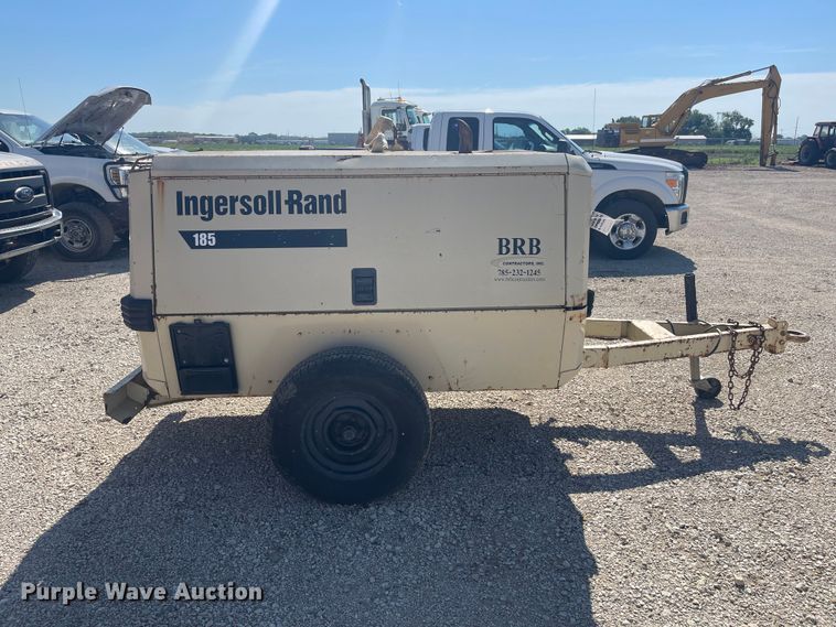 image for item EA4921 1997 Ingersoll Rand P185WJD air compressor