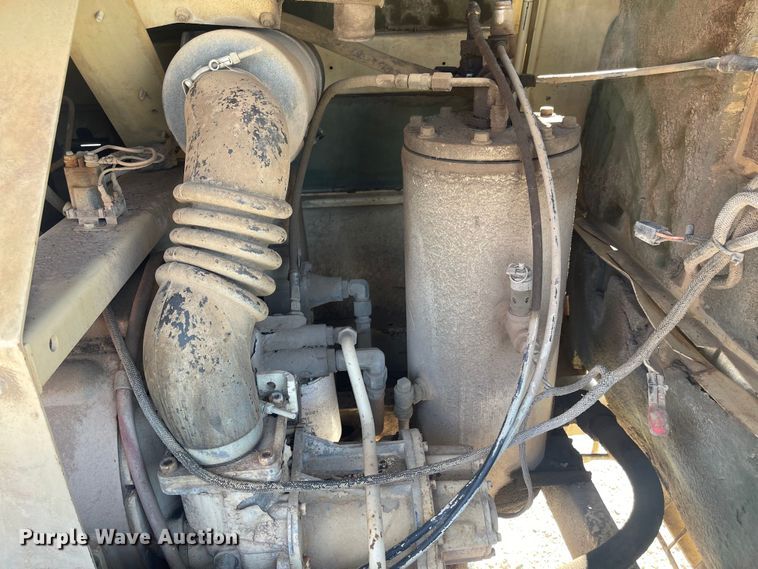 image for item EA4921 1997 Ingersoll Rand P185WJD air compressor