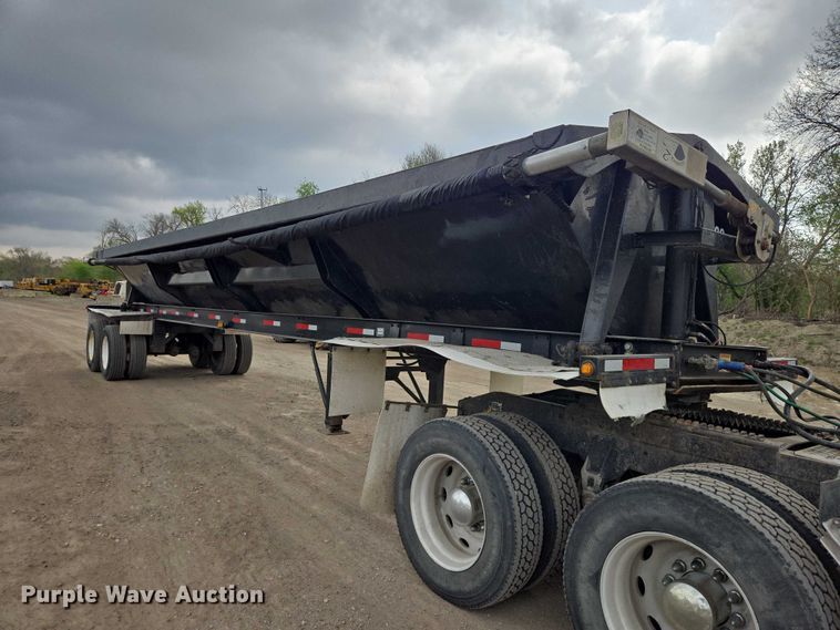image for item EB1413 2008 Side Dump Industries side dump trailer