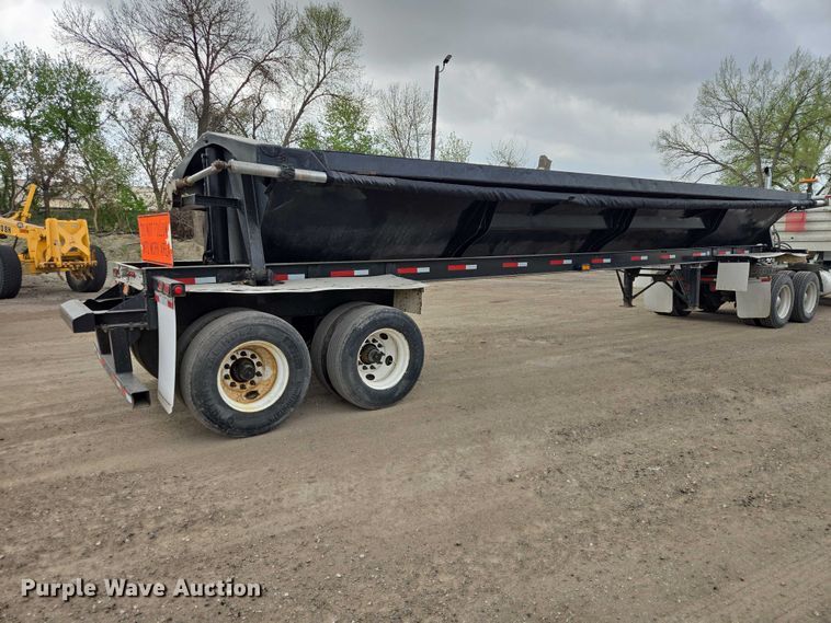 image for item EB1413 2008 Side Dump Industries side dump trailer
