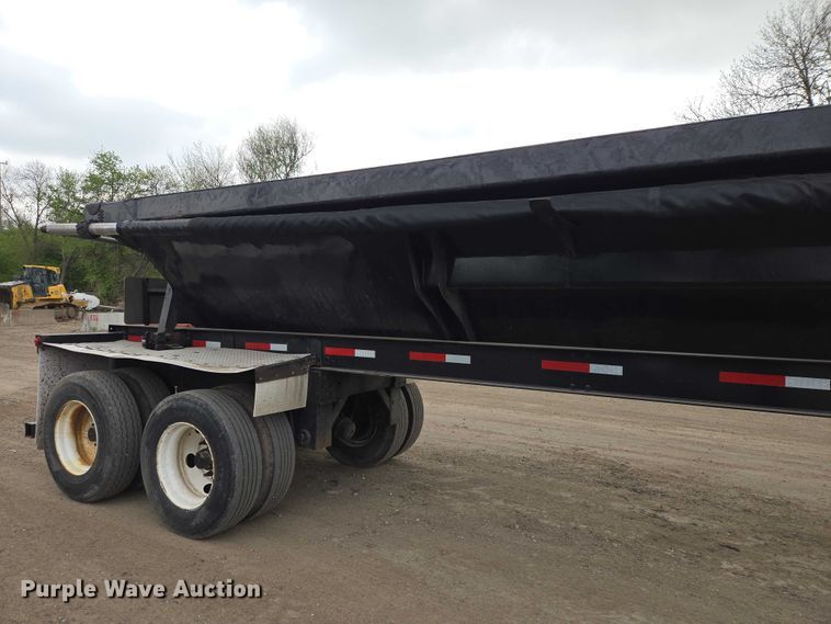 image for item EB1413 2008 Side Dump Industries side dump trailer