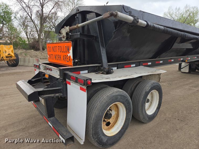image for item EB1413 2008 Side Dump Industries side dump trailer